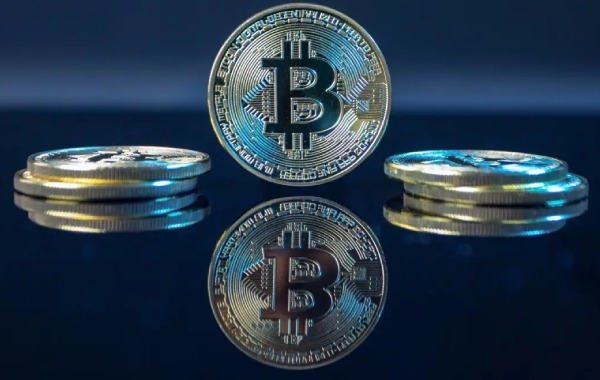 虚拟货币哪个平台靠谱|mcex是正规平台吗-第1张图片-币安下载