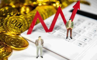 币安上BTC-USDC交易对在今早7时左右短时达到5万美元